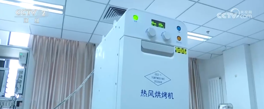 乾坤” 做蛋糕、烤肉排……太空大餐香喷喷尊龙凯时网站世界首创“太空炉子”内藏“大(图7)